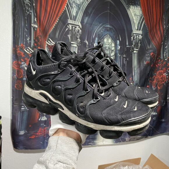 Nike Air Max Vapormax Plus Triple Black 924453-011 SZ 9 Sneaker Shoes - Picture 1 of 8